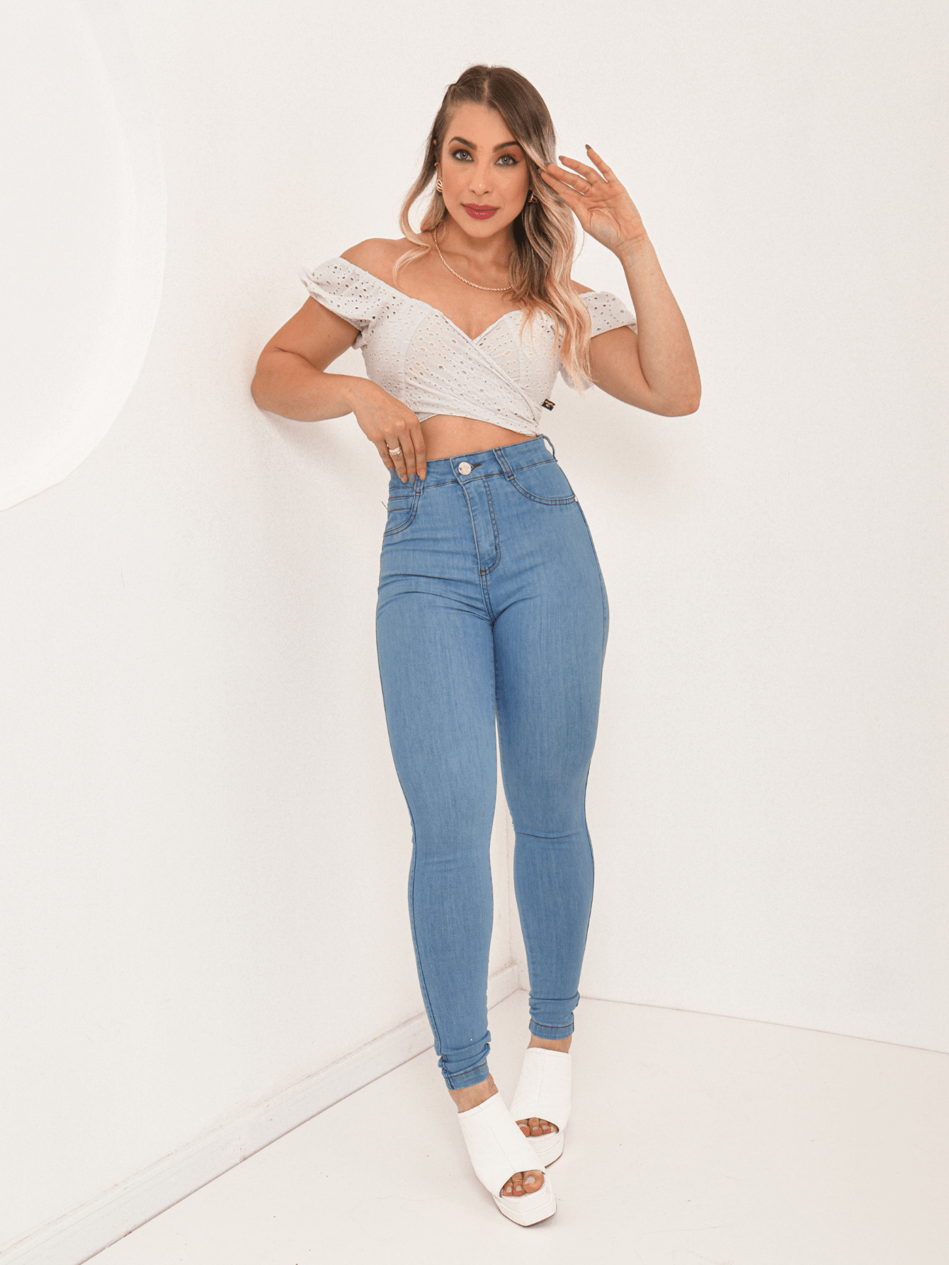 Calça Contorno de Siena – Conforto que esculpe, elegância que abraça o corpo