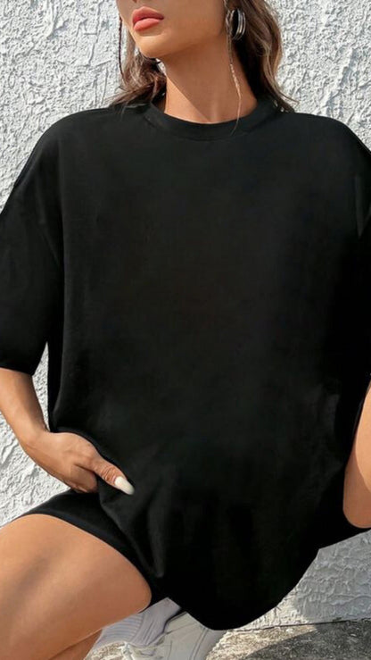 Camiseta de corte reto – versátil para looks urbanos e noturnos