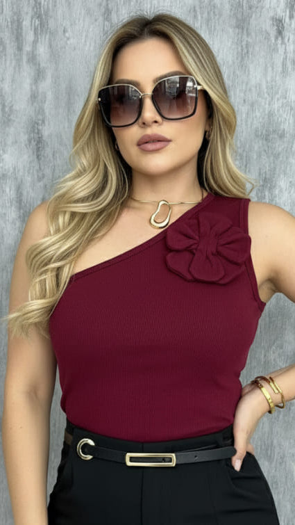 Blusa Helena - elegância em cada detalhe